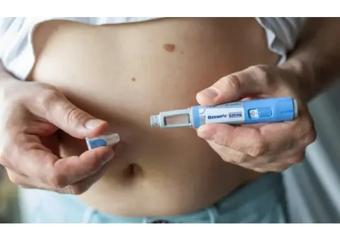 Patient taking medications by analyzing Injectable vs. Oral Weight Loss Medications