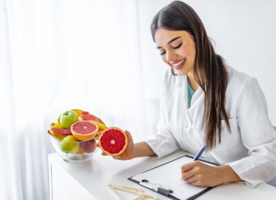 5 Ways Vitamin C Supports Our Health & How to Get More of it